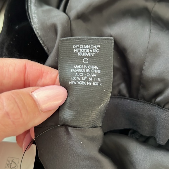 Alice and Olivia Cyprus Halter Neck Velvet Jumpsuit - Picture 9 of 9